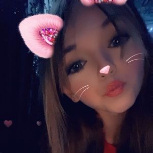 Meet your Posher, Maya